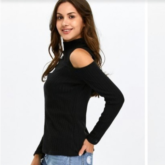 black cold shoulder top long sleeve